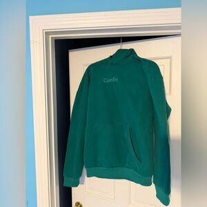 Green Comfrt sweatshirt